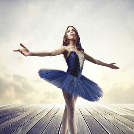 danser, vrouw, meisje, dans, toneel, wolken Bowie15 - Dreamstime