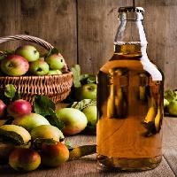 Pixwords Het beeld met flaske, æbler, kurv, æble, cap, flydende, drikke Christopher Elwell (Celwell)