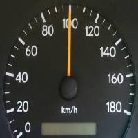 snelheid, auto, dashboard Juri Bizgajmer - Dreamstime