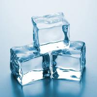 Pixwords Het beeld met water, kubus, ijs, koude Alexandr Steblovskiy - Dreamstime