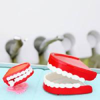 tanden, rood, mondbodem, voeten, tandarts Pavel Losevsky - Dreamstime
